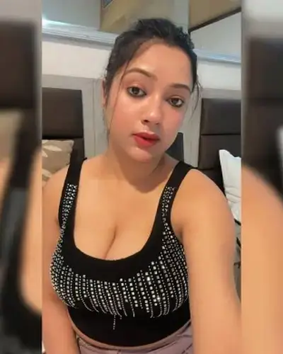 Call Girls Service Richmond Town